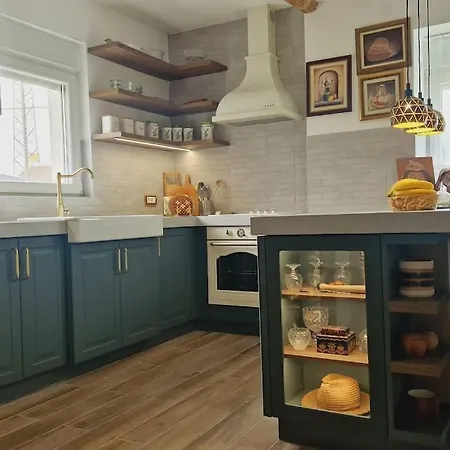 Anna's Art House * Káty